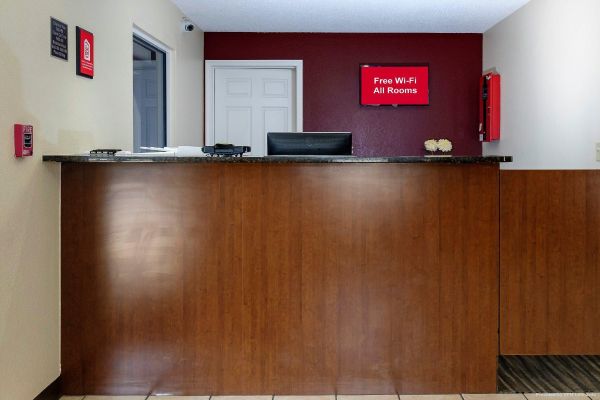 Hotel Red Roof Defuniak Springs (Forest Highlands)